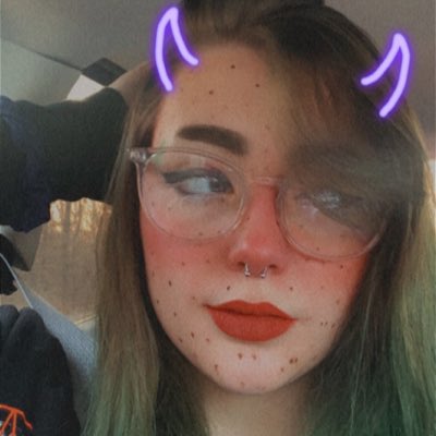 taymarie0809's tweet photo. #NewProfilePic https://t.co/uH8001jF5X