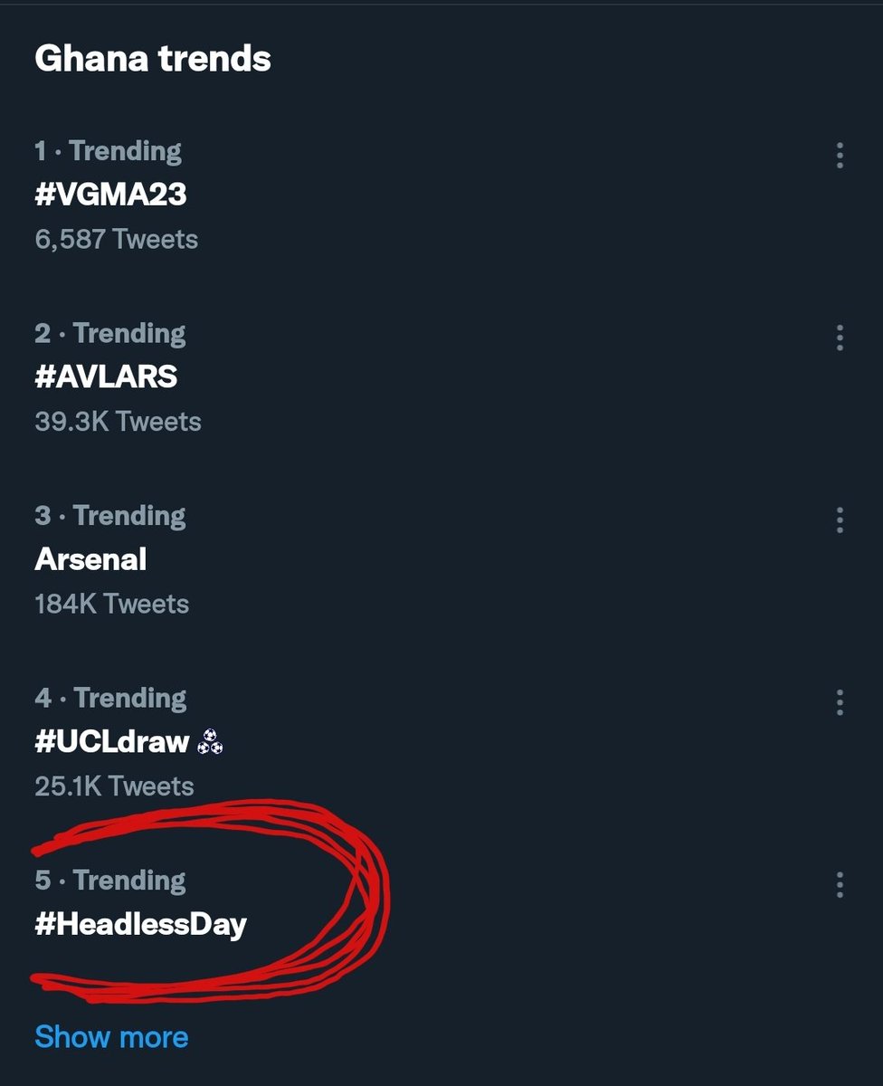 HeadlessYouTube's tweet photo. Thanks for making me trend on my birthday, guys. Today has been great โค #HeadlessDay https://t.co/SaRpiRrMK6