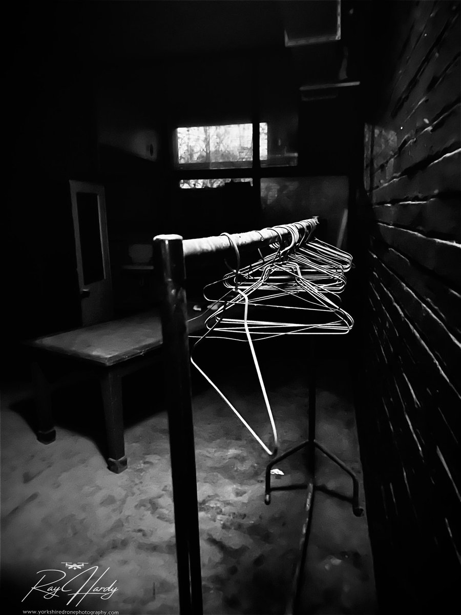 HolmfirthPhoto1's tweet photo. Inside Newsham Park Hospital @HauntedHapp https://t.co/lt8efqRKuv