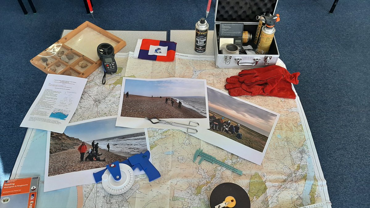 PangCollGeog's tweet photo. The sun shone on a busy open morning and we had a department full of passionate geographers sharing their experiences from the last year with lots of excited new faces. #panggeog #geographyrocks https://t.co/cRWQJpkH0n