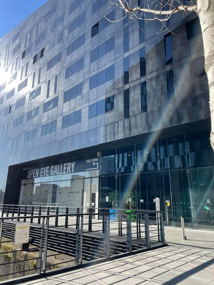 JohnnieMaguire's tweet photo. #ShadowPuppets today @OpenEyeGallery,what a way to spend a Saturday...feedback on our new piece TREE was invaluable.... we will incorporate so many of the amazing suggestions. Thank you to all participants + the venue for asking us to participate in #LookClimateLab  #environment https://t.co/DycotilEEH