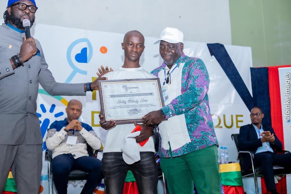 Le #FONUF2022 qui a pris fin ce samedi à #Labé, a été un véritable success story. Félicitations à mon ami <a href="/sbskalan/">Sally Bilaly SOW ™ 🇬🇳</a> et à toute sa team. Comme l’a dit <a href="/cypher007/">Cheikh Fall™ 🇸🇳</a> , tu mérites la médaille 🥇 d’honneur de la République. Vivement la troisième édition à #Nzérékoré 😂.