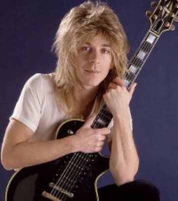 rudysarzo's tweet photo. 40 years ago today I lost my band brother and mentor, Randy Rhoads. It never gets easier living with his loss but I’m grateful that I have his continuous inspiration and guidance to help me through each day. Fly on Thunderbird and God bless you. 
Rudy Sarzo https://t.co/sTbTSXPaXT