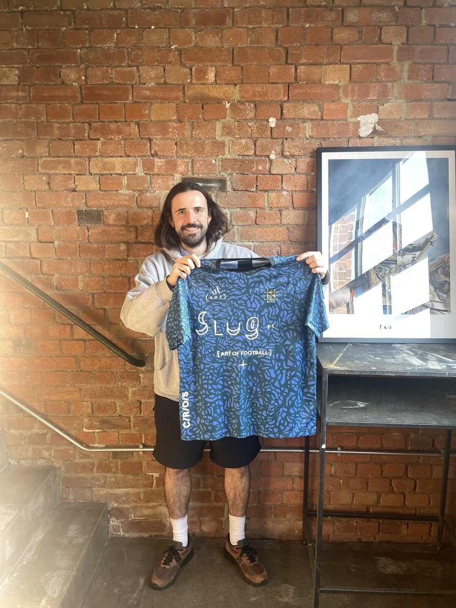 Maxim____'s tweet photo. Banging day at @Art_of_Football getting very crafty with some heat transfer vinyl. #slug #slugfc #littleslugs #ArtOfFootball https://t.co/QLgwzkYIsQ