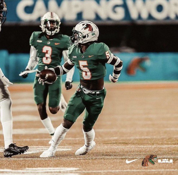 Zachary52Davis's tweet photo. #AG2G !! After an amazing visit, I’m blessed to receive my first division one offer from FAMU 💚 thank you @Coach2Bless for believing in me! https://t.co/vJ9BEUPLLG