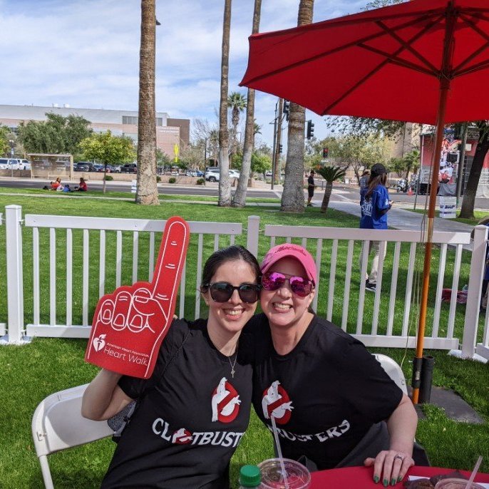 k_neurons's tweet photo. ๐ถWe are family, I've got my @MayoClinic Arizona #CLOTBUSTERS with me ๐ถ
๐ถโโ๏ธ๐ถ๐ถโโ๏ธ @MayoClinicNeuro
Thanks @American_Heart ! Phoenix #HeartWalk2022 was a blast + can't wait for next year!
Thank you musician performers + volunteers ๐บ๐ฅ๐ธ๐ท๐ฉโ๐ค๐ฎโโ๏ธ๐
โฐ๐ง โฐโค๏ธ
#MayoMagic
#StrokeTeam https://t.co/YK7z1FLwPb