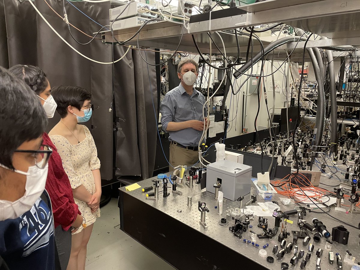 mrfetsko's tweet photo. Another fantastic CMS masterclass experience at William & Mary. Thank you to all the wonderful professors!!#physicsIMC @HenricoScience #quarknet https://t.co/qG9UF7OCtE