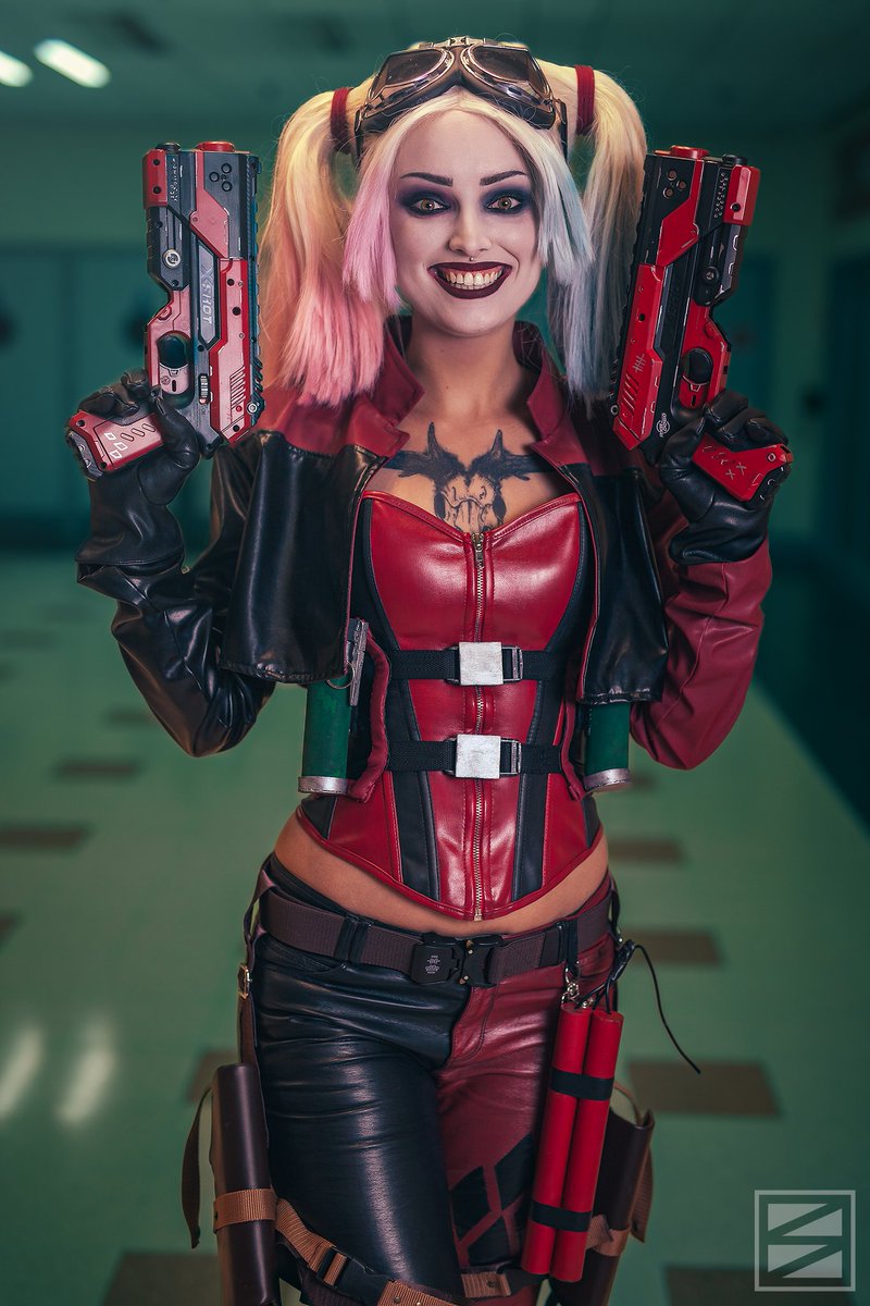 SonSonPhotos's tweet photo. Cosplayer: @infamous_ann 
Character: Harley Quinn
From: @DCComics 

#cosplay #photography #ComicCon #Batman https://t.co/ztV0jLbcKi