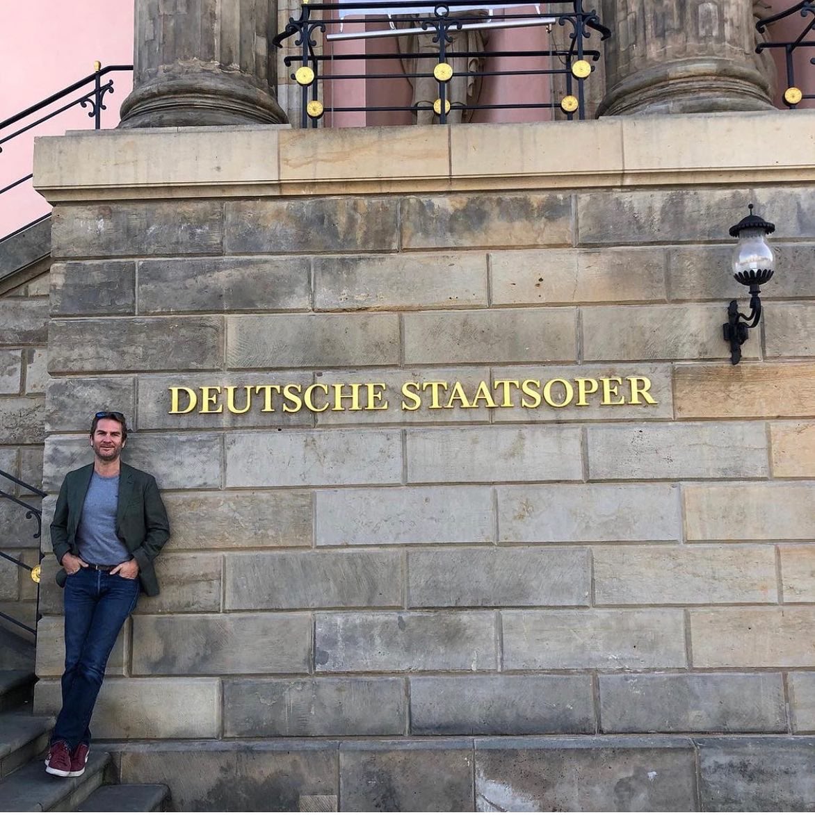 A year and a half later back @staatsoperberlin to have my roledebut as #Faninal in the opening of #DerRosenkavalier tomorrow with a great cast @CamillaNylund s @siobhanstagg @MicheleLosier @KarlMichaelEbn3 @SpencerBritten @SYoungConductor #christoffischesser #AndreHeller