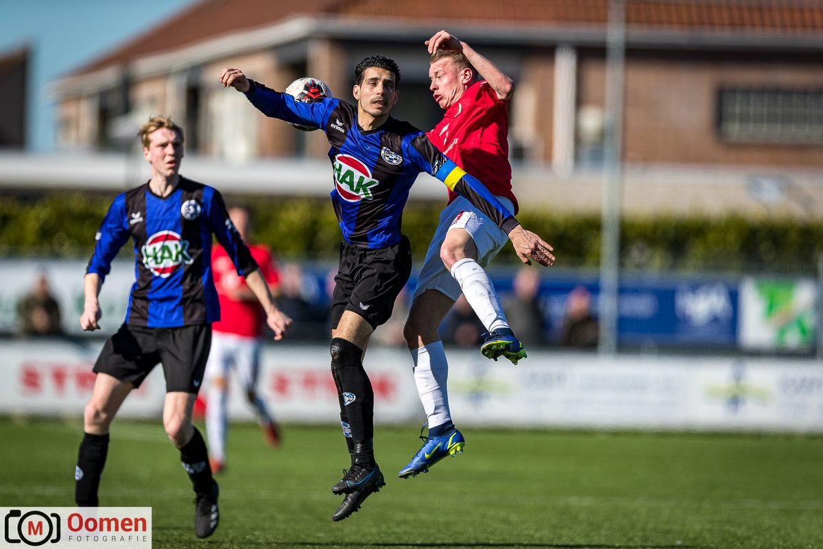 MarcoOomen's tweet photo. De foto's van de wedstrijd @GRC_14_ -@NivoSparta 1-2 staan op de site https://t.co/lswd55dlHC https://t.co/YLjqkP6Jfq