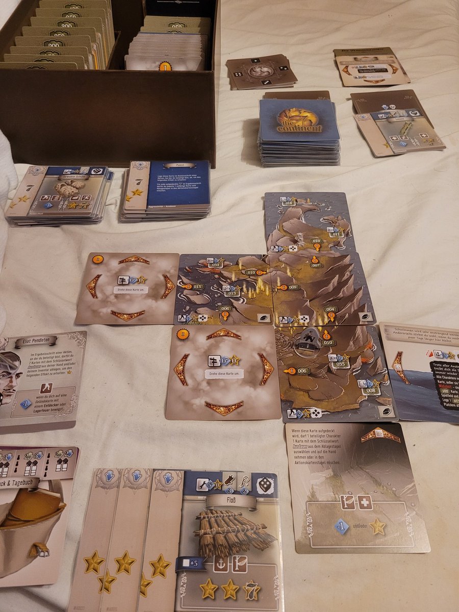 Ludwig58982115's tweet photo. my first attempt to play as a test🤭🤭🤭 #the7thcontinent #bordergames #tabletopgaming #tabletopgames #tabletop #bordergame https://t.co/HM61a07vzR