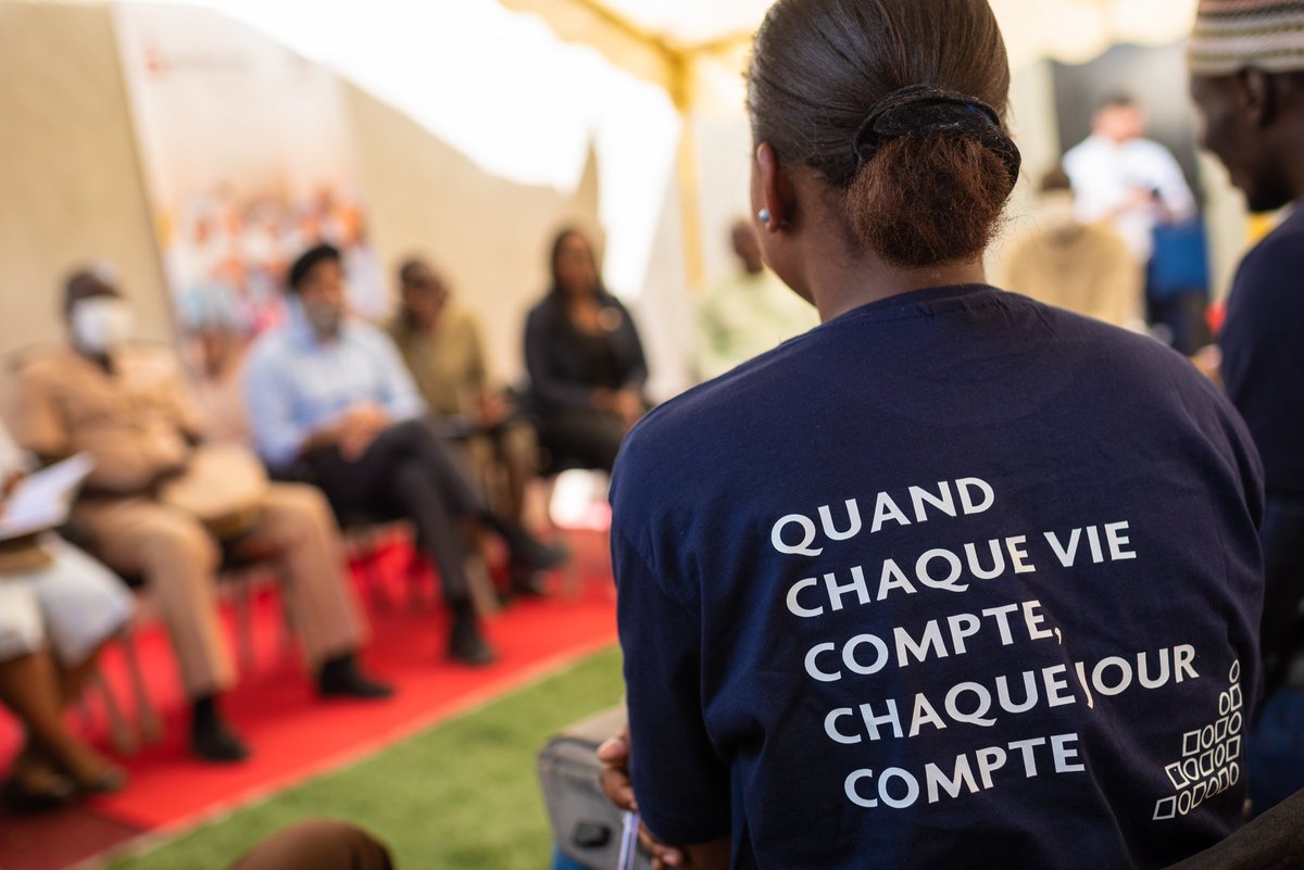 HarjitSajjan's tweet photo. I sat down with young leaders in Thiès, Senegal. We spoke about what it really means to set a good example, for your family &amp; for your community. Equality starts at home &amp; spreads to society. Working with @NutritionIntl, @CanadaDev is supporting this work. https://t.co/bTsmuVG1Bb