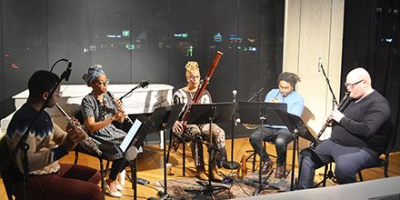 KaufmanMusicNYC's tweet photo. Kaufman Music Center Artists-in-Residence @ImaniWinds have been bringing music out into our community with a performance for older adults at @GoddardRiv & a pop-up #MusicalStorefronts concert. On May 5, come see them at #EcstaticMusic in #MerkinHall! https://t.co/EhHt9L4x1V https://t.co/9sYQYfa6cE