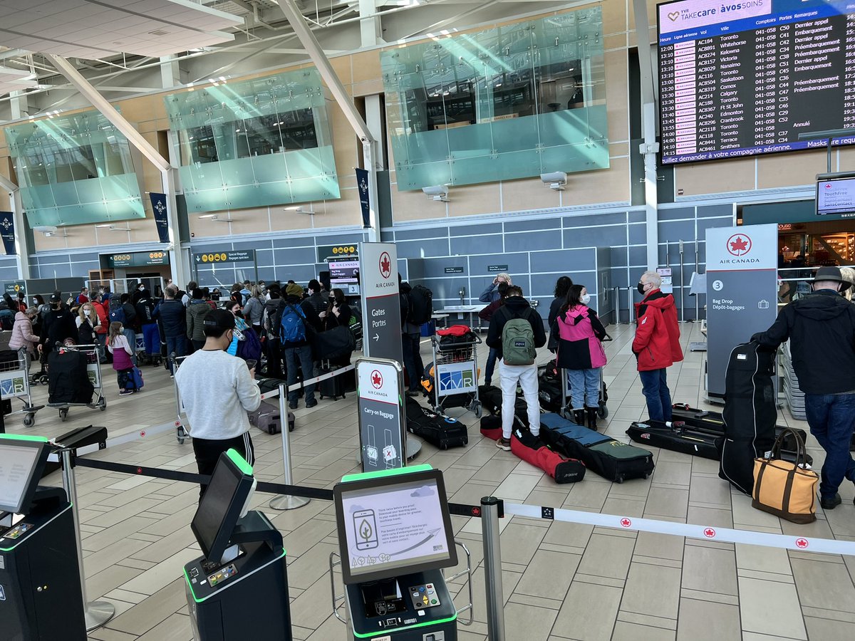 ta_melanie's tweet photo. @AirCanada please help!!! https://t.co/e284V37UVJ