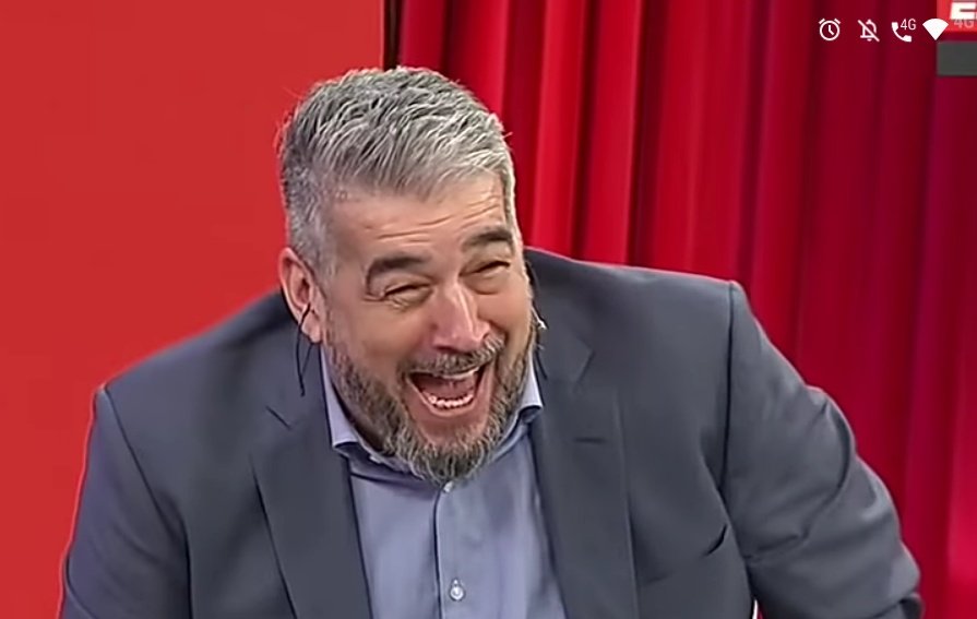 SomosOlimpia's tweet photo. ENTONCES TODO ESE QUILOMBO QUE ARMARON SEMANAS ANTES, QUE RECIBIMIENTO, QUE BOMBOS, QUE FILAS PARA COMPRAR LAS ENTRADAS ERAN SOLO PARA RECIBIRNOS A NOSOTROS? 😂
Ahora ya no tienen ganas de ver a su equipo??? https://t.co/g4KfkOIVbY