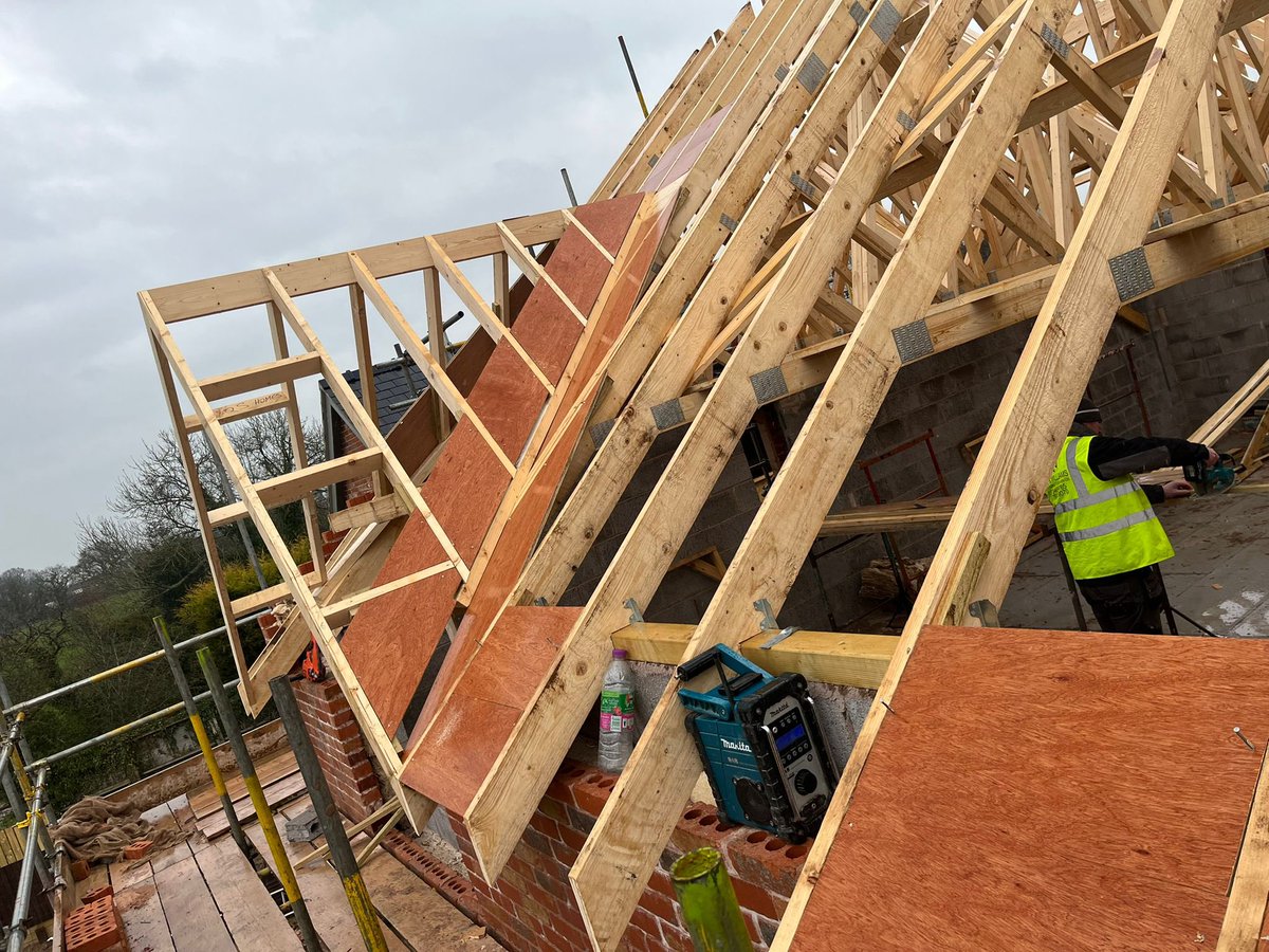 WhiteWilliamsJ1's tweet photo. Yet another site in Whitchurch https://t.co/oEeuwPEiFz