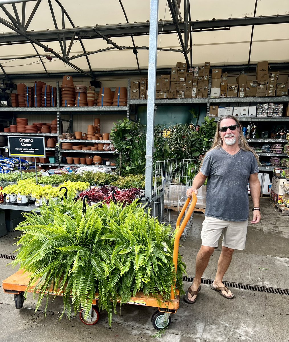 shanecombscobb's tweet photo. Cool dudes need cool ferns! ✌🏼Love seeing return customers at Wendover #HD3608 @pps_s_atlantic @JarrettBennett3 @PPSinHD https://t.co/XNp03oo8gt