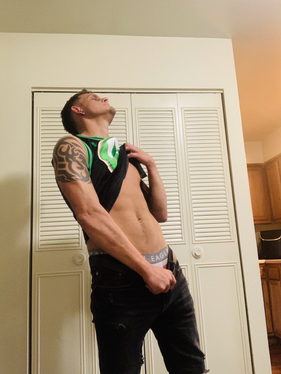 Austin Gray tweet media