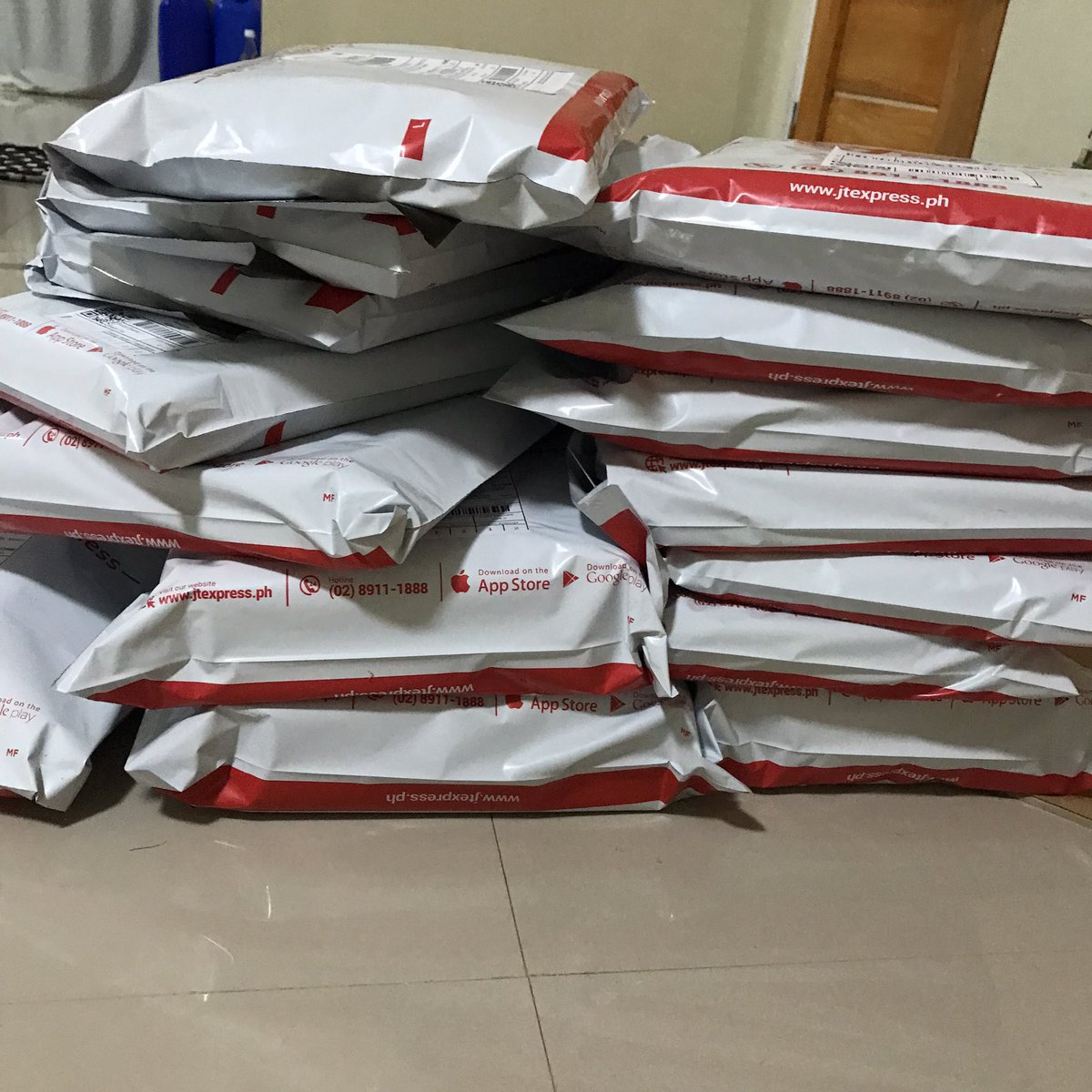 mamashoppeph's tweet photo. SM SG Tingi
Already packed~ 
Pickup schedule on Monday. Thank you!

📍FOR PICKUP (SJC Area)
Please DM us for location and date.

for those na hindi pa nakakapagcheckou, please dm us. 

Thank you! https://t.co/1sEjksl06i