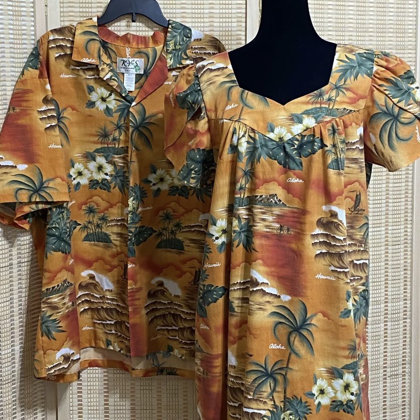 oceanic0817's tweet photo. New item in Oceanic’s Attic!
Vintage KY’s Hawaiian Wedding Set Dress XL Aloha Shirt 3XL Hibiscus Sunset $95.99 or best offer
#ebayseller #hawaiian #honeymoon #wedding 

https://t.co/zxdUK5UglW https://t.co/hkDqnRNX7t
