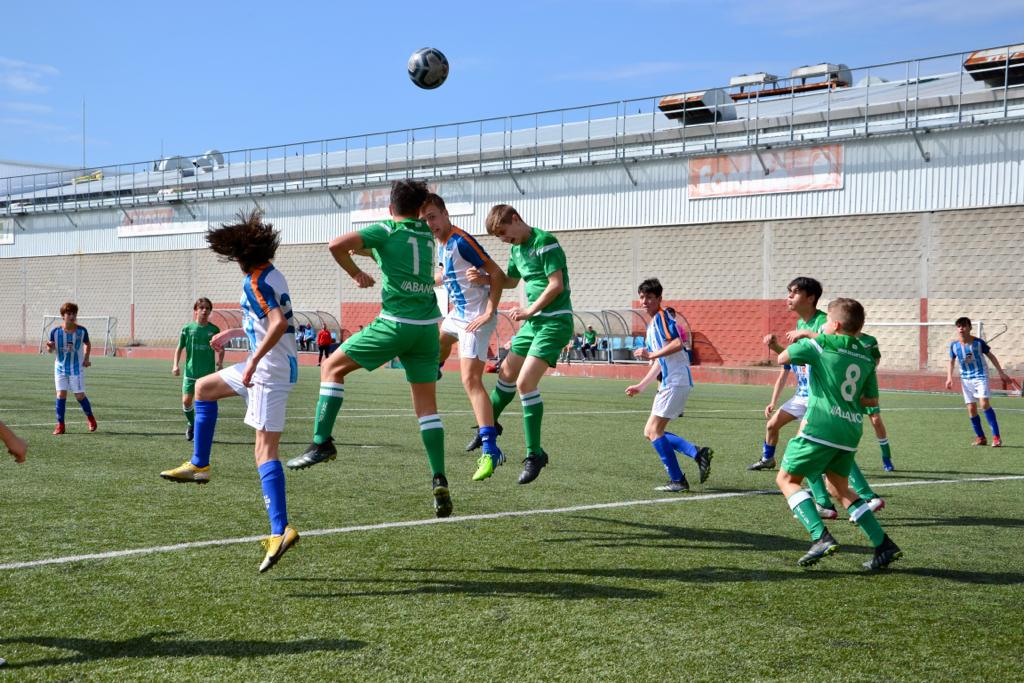 UralEspanol's tweet photo. #InfantilLG
#UralEspañolCF 2
Hugo ⚽
Diego ⚽
@SDCResidencia 1
Vamooos Uraaaal!!
#greenpower #somosverdes https://t.co/AMbR6RpaS1