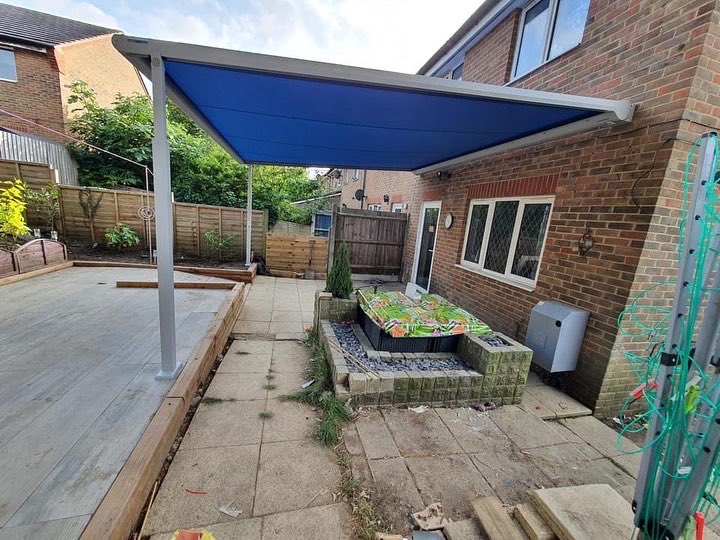 Koa from Lanai installed in Orpington, Kent.

Koa with lighting and heater. 4.5 metres x 4 metres.

Please contact us on info@lanai-outdoor.co.uk with any enquiries.

#Lanai #Koa #OutDoorlife #LiveLifeOutdoors #DineAlfresco #GardenLifestyle #EntertainOutdoors #BringTheOutsideIn