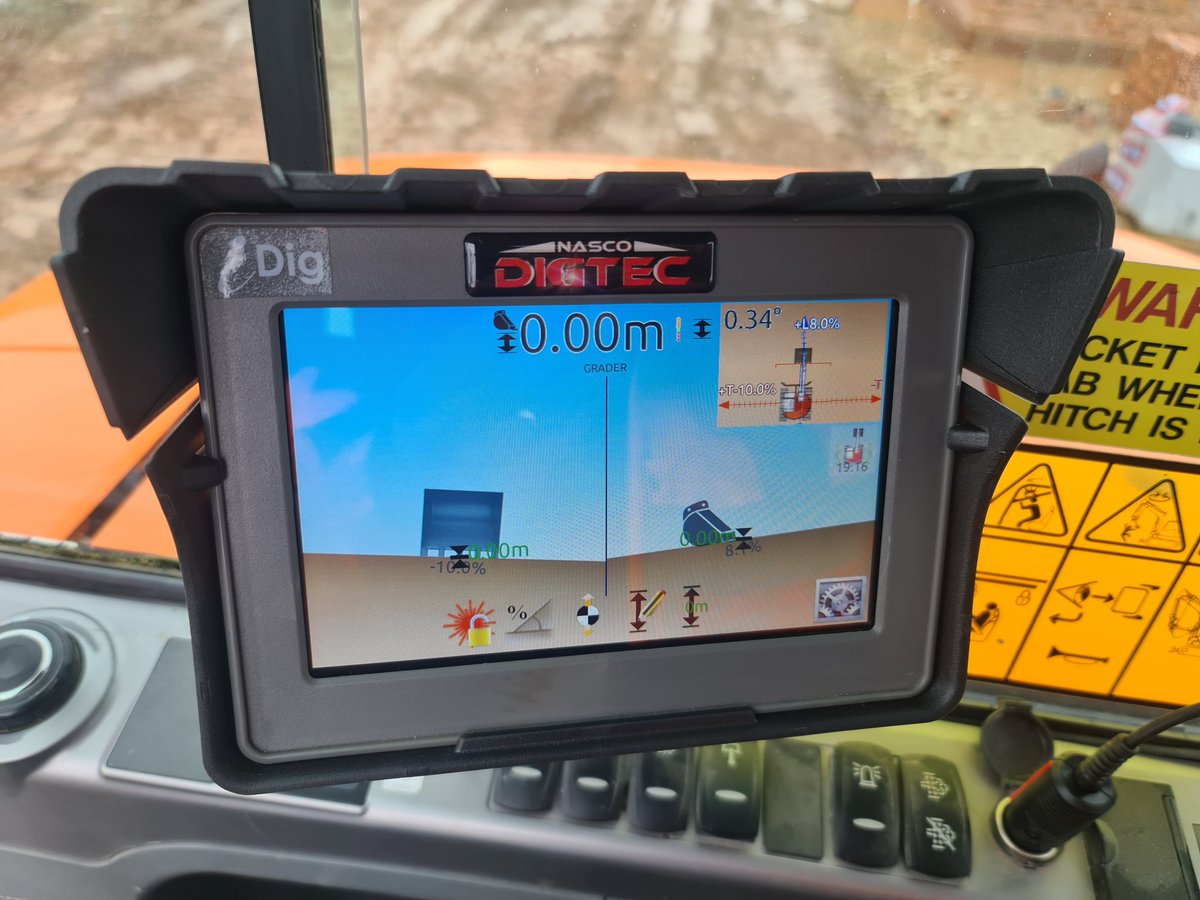 Nascodigtec's tweet photo. Getting frustrated with your labourer?
Wasting time & fuel on grade checking?
Get in touch to see how iDig can give you back control.
Full UK stock
Get your order in before the end of the tax year, and reduce your tax bill.
Info@idiguk.com
01702 410674
#idig #digtec https://t.co/7lbf39zUhT