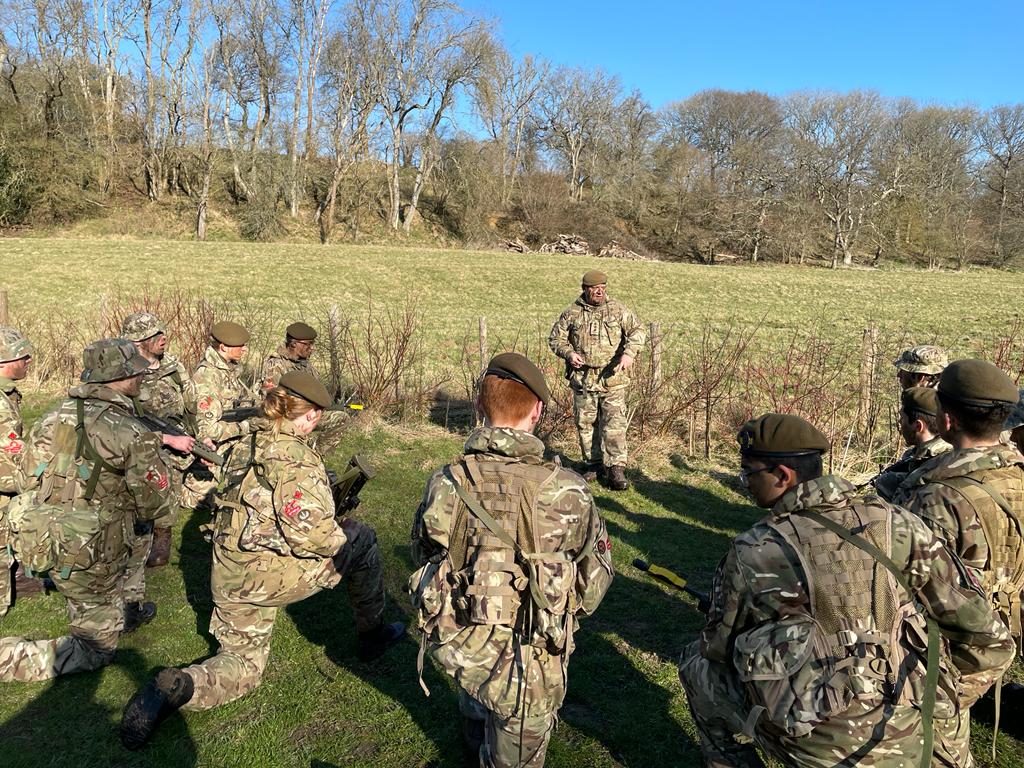 SRMSCCF's tweet photo. Fun in the sun for the senior cadets https://t.co/dOOe62q1x7