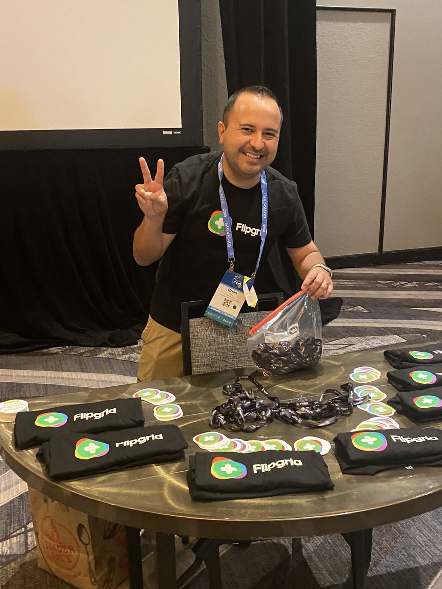 #SpringCUE #WeAreCUE #SGVCUE Brian López ready to  Create Student Leaders with Flipgrid!