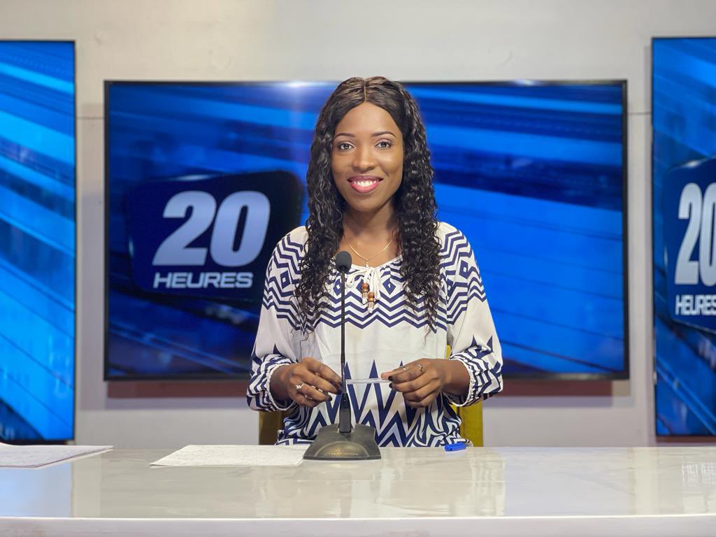 2stvsenegal's tweet photo. ✨VOTRE GRANDE ÉDITION EN FRANÇAIS DE 20H C’EST EN DIRECT ET À L’INSTANT AVEC NDEYE #ARAMETOURE‼️ https://t.co/FsQdTR54mX