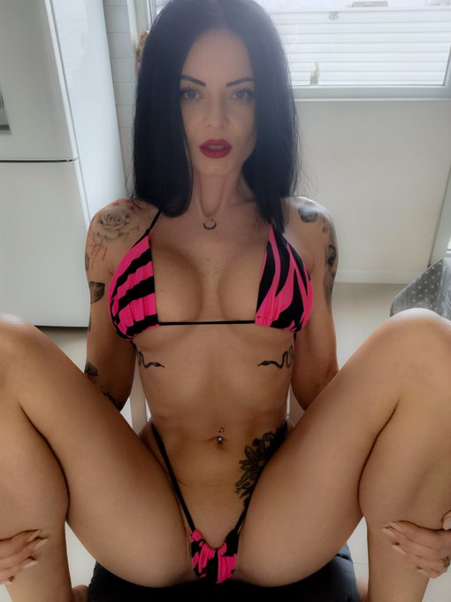 𝐇𝐨𝐰 𝐝𝐨 𝐲𝐨𝐮 𝐥𝐢𝐤𝐞 𝐦𝐞 𝐦𝐨𝐬𝐭? 𝐒𝐞𝐫𝐢𝐨𝐮𝐬 😏 𝐨𝐫 𝐒𝐦𝐢𝐥𝐞 😊? ~ OF Content creator ~ 3.24 $ /month ONLY  😍 ~ 800 + MEDIA<a href="/tag/girl"class="tags"><span>#girl</span></a><a href="/tag/porn"class="tags"><span>#porn</span></a><a href="/tag/sweetdreams"class="tags"><span>#sweetdreams</span></a><a href="/tag/joinme"class="tags"><span>#joinme</span></a>