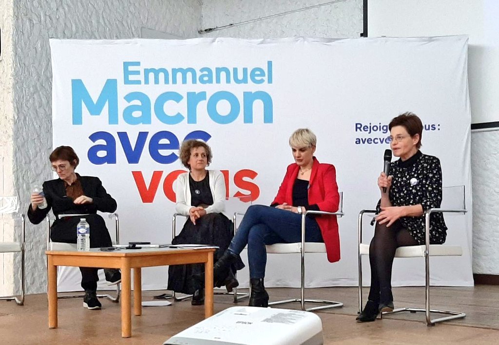 Je m'engage pour l'école ! tweet media