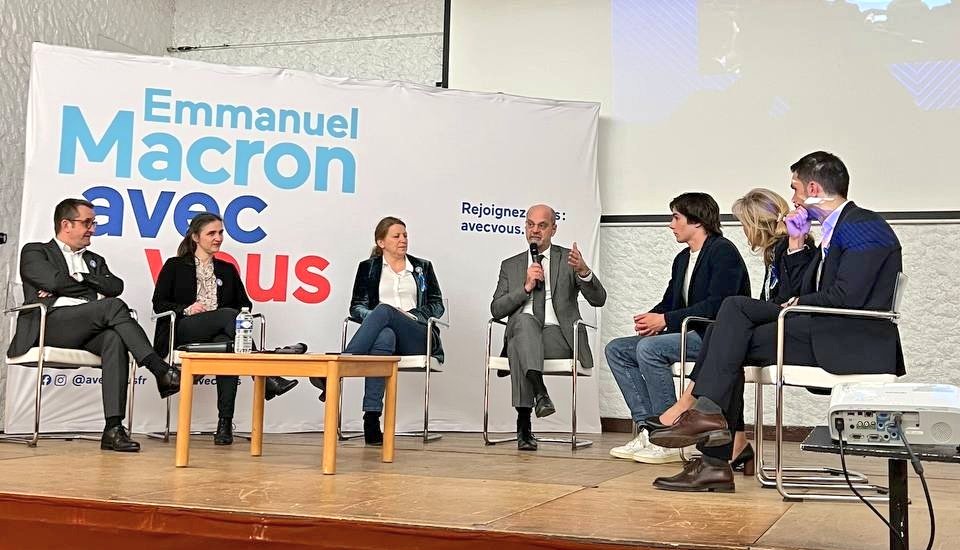 Je m'engage pour l'école ! tweet media