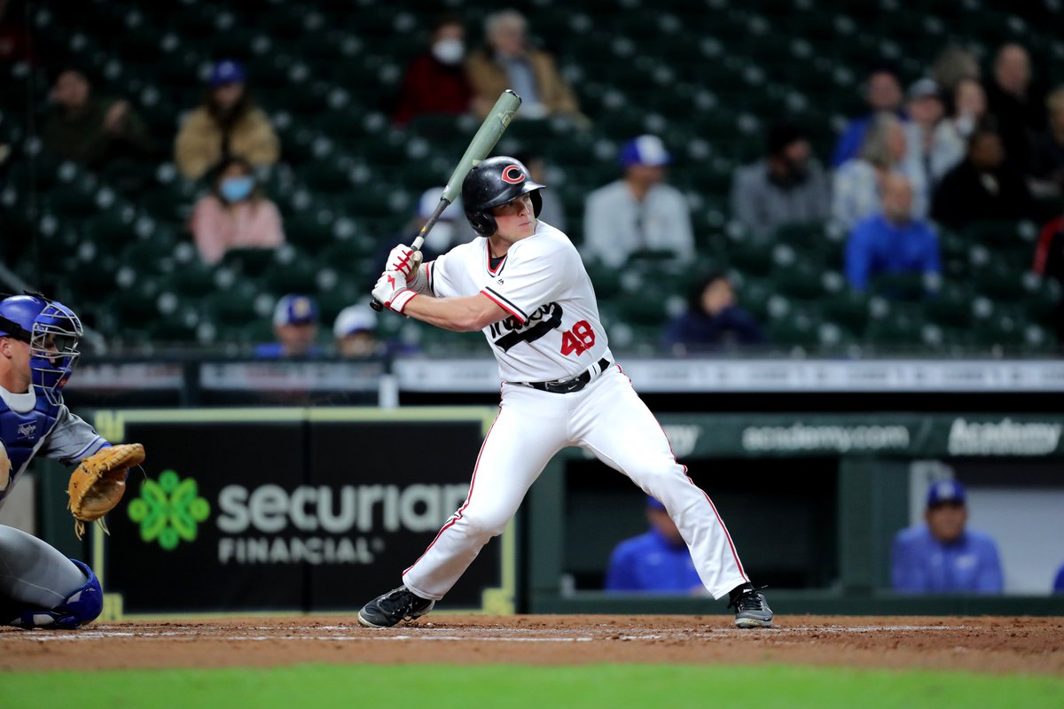 G1 FINAL (7) | No. 9 Mules 15, Jets 1

✅ 13 straight wins
✅ 5 consecutive series wins
✅ 2 straight run-rule wins

Brennen van Breusegen went 2-for-4 with a homer &amp; 4 RBIs to lead us in the game one dub!

Game two is on deck.

#teamUCM x #RollStable