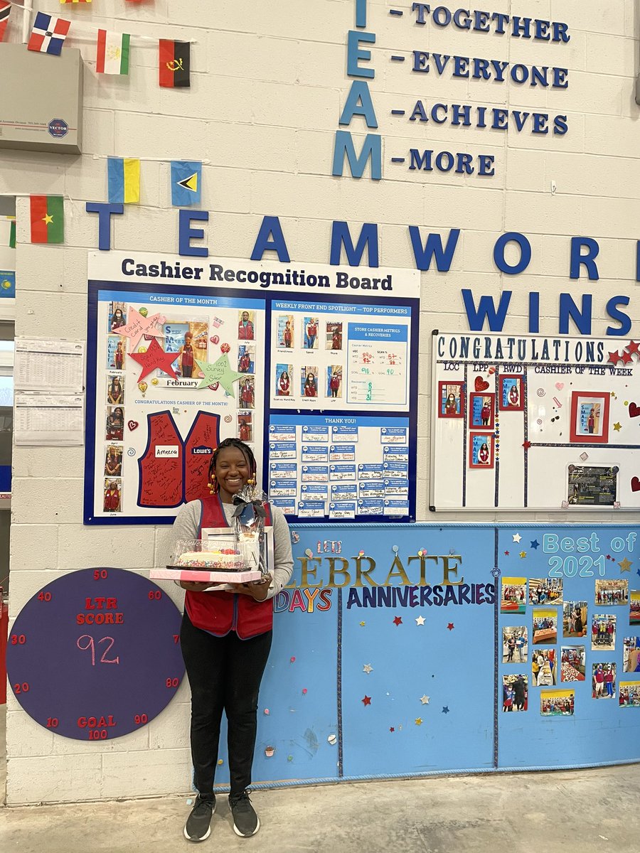 ramellea's tweet photo. #871cashierofthemonth1665 @Lowes https://t.co/27T2rNrv23