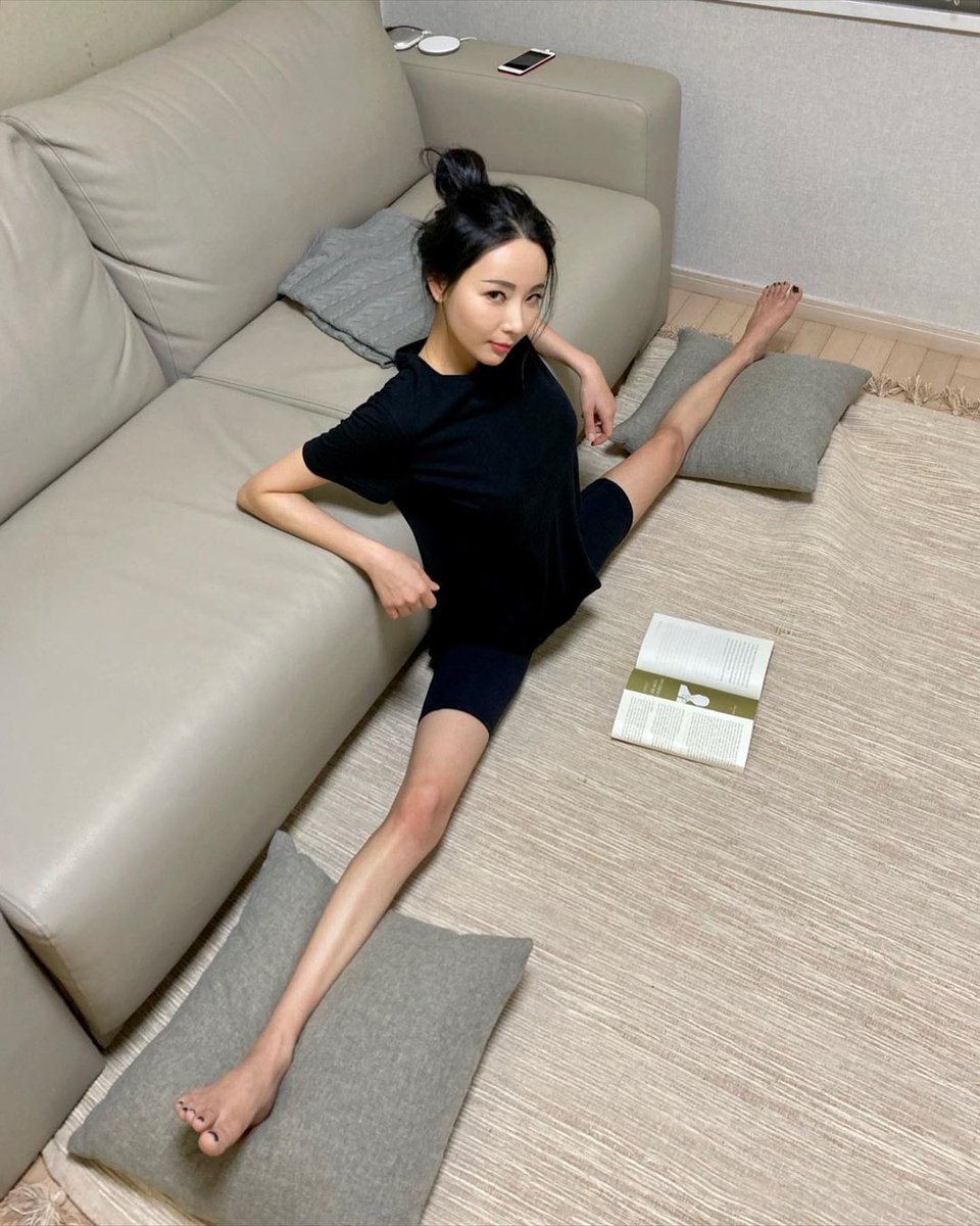 MiaRotosp's tweet photo. My friends, good night, you should pay attention to exercise. https://t.co/WYbavkPmJq