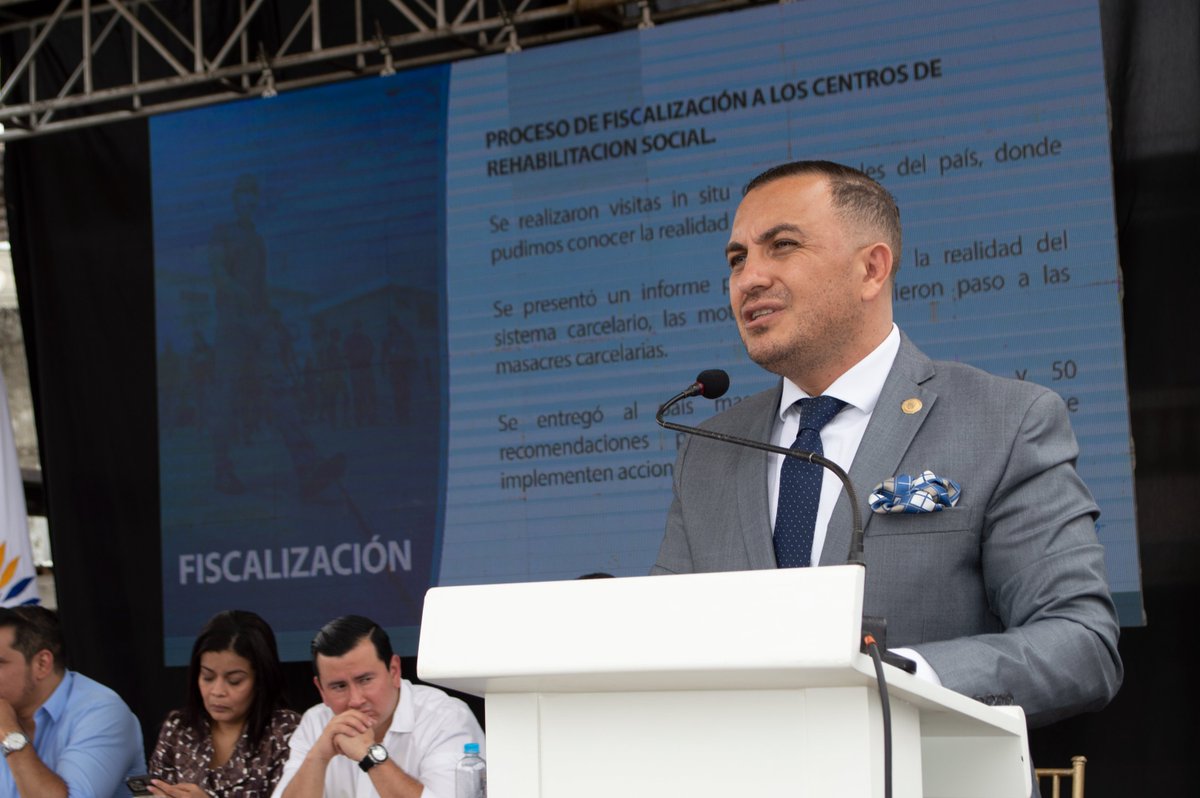Xavier_JuradOK's tweet photo. #RendiciónDeCuentas2021 | @SeguridadAN  Realizamos visitas in situ de las cárceles del país. Presentamos un informe pormenorizado de la realidad del sistema carcelario. Entregamos más de 70 conclusiones y 50 recomendaciones para que desde el ejecutivo se implementen acciones. https://t.co/heFzHoDi6I