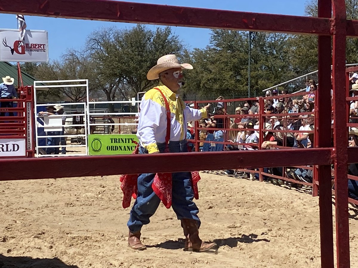 CGranbury's tweet photo. Thank you to Bulls on the beach for letting us sponsor your event. Check out more bull riding and all the local vendors in downtown Granbury! https://t.co/UPmD7cbQQn