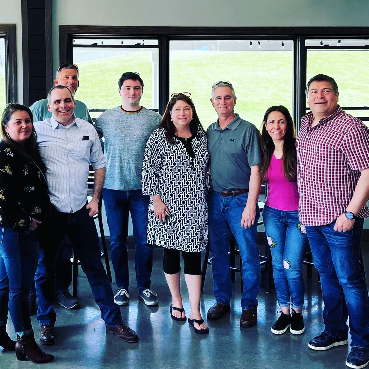 Twinpanzee's tweet photo. @twinpanzee in the wild! Enjoying the afternoon with our friends at @3FoxVineyards #Cheers! https://t.co/VbQF5ZVpY5