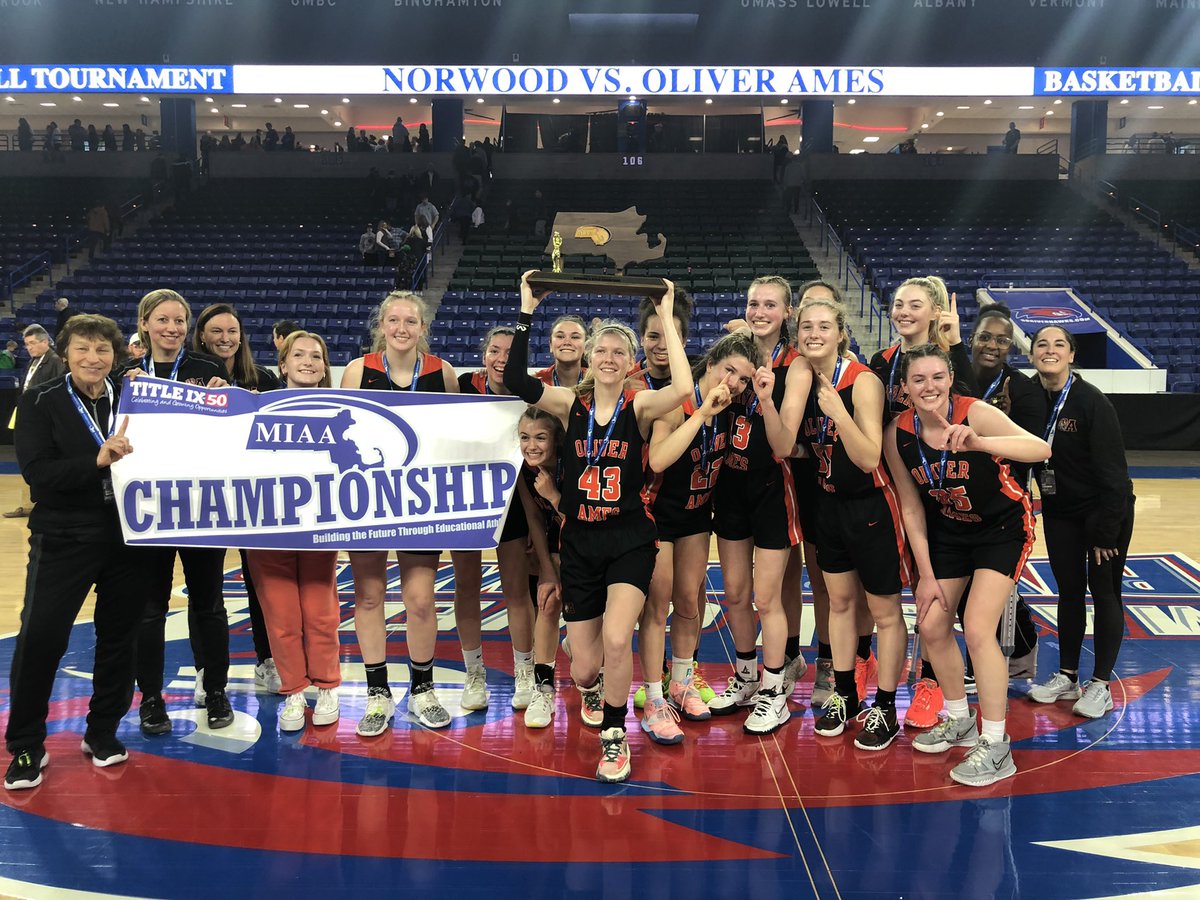 TrevorHass's tweet photo. Oliver Ames: D2 girls’ hoops state champs @OAHSTigersports @GlobeSchools https://t.co/kOKdlrl1mu