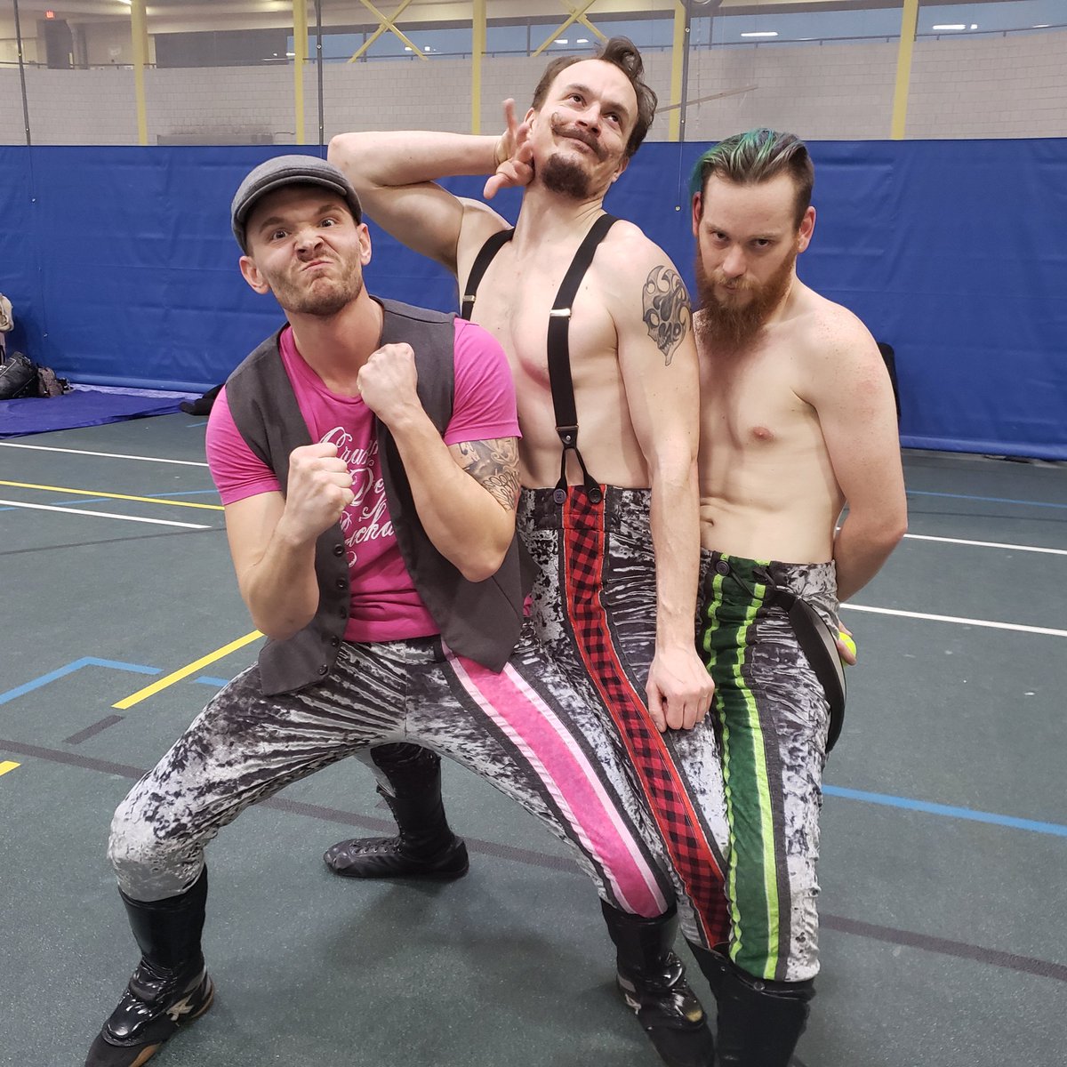 LuchaCookies's tweet photo. Y'all got any of them Trios tournaments? 🤣🤣🤣 https://t.co/Bfb7FB5WPP