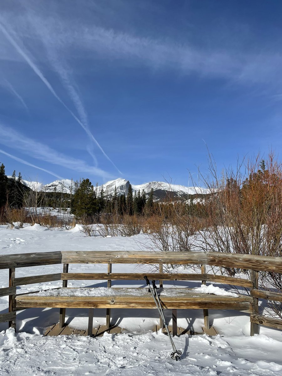 sinkm's tweet photo. A Saturday morning in Colorado this March. #coloradoscenery #hitthetrail https://t.co/SMESZMV1ea