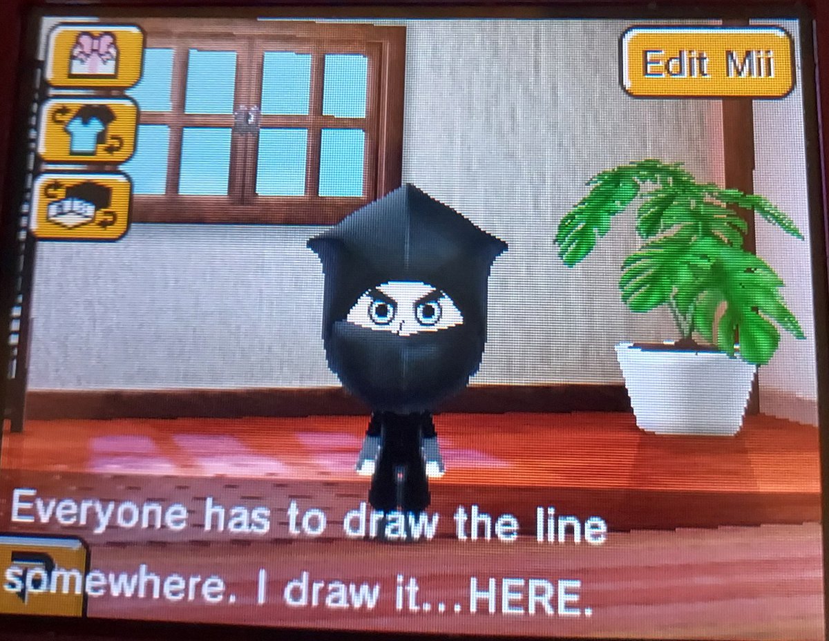 TomodachiLunar's tweet photo. Threatening... 😰 https://t.co/ScD7Q7GvqP