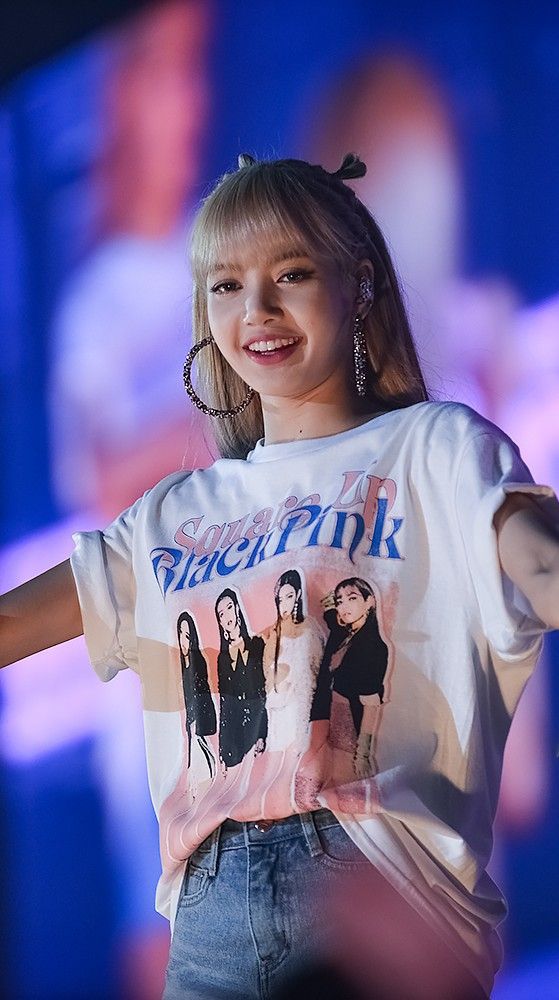 Elizamejia_'s tweet photo. Lisa tu sonrisa es tan hermosa, eres la más bella del universo, siempre luces encantadora, eres el ser más humilde y precioso que puede existir, eres el angel más adorable del planeta, la amo con mi alma entera #LISAPRETTY #lisaPerfect #lisacute https://t.co/SBeXiVqz9u