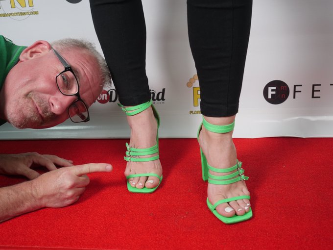 Footnight @FLFootNight  was a blast 🧨 - You can look at the event's photos here: https://t.co/yUrknkoMuB<a class="tags" target="_blank" title="On Twitter" href="/?out=eyJ0eXAiOiJKV1QiLCJhbGciOiJIUzUxMiJ9.eyJpYXQiOjE3MjI0MTAyNjksImlzcyI6InR3cG9ybnN0YXJzLmNvbSIsIm5iZiI6MTcyMjQxMDI2OSwiZXhwIjoxNzUzOTQ2MjY5LCJyZWRpcmVjdF91cmwiOiJodHRwczovL3R3aXR0ZXIuY29tL0ZMRm9vdE5pZ2h0In0.EDHHp_DlKrgBdN9wyd4JDwzKcIecTlPD-H8BUdZb3YwIFjv2wECvyMACj1U1OGA6J4UbSxyhXNaH0c6f2OJ5xg">@FLFootNight</a><a href="/tag/handjob"class="tags"><span>#handjob</span></a><a href="/tag/onlyfans"class="tags"><span>#onlyfans</span></a><a href="/tag/biancabangs"class="tags"><span>#biancabangs</span></a>