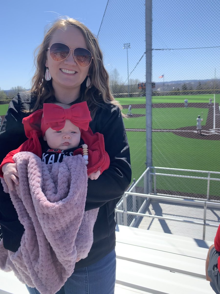 mrs_jackson209's tweet photo. Great start to Pirate baseball this weekend!! ⚾️🏴‍☠️#wearebranson #gopirates #piratebaseball https://t.co/KqHRG0dbcY