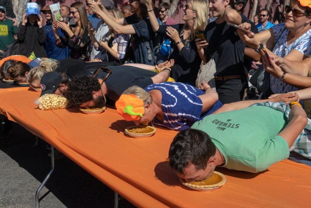 FoodFight_Co's tweet photo. Anyone can be a winner in this competition! Half Moon Bayβs world-famous Art & Pumpkin Festival in California hosts a Pumpkin Pie Eating Contest! The winner is chosen by demonstrating the most unique way in eating their whipped cream topped pumpkin pie! π₯§ #pieeatingcompetition https://t.co/DimfUS9Fzv