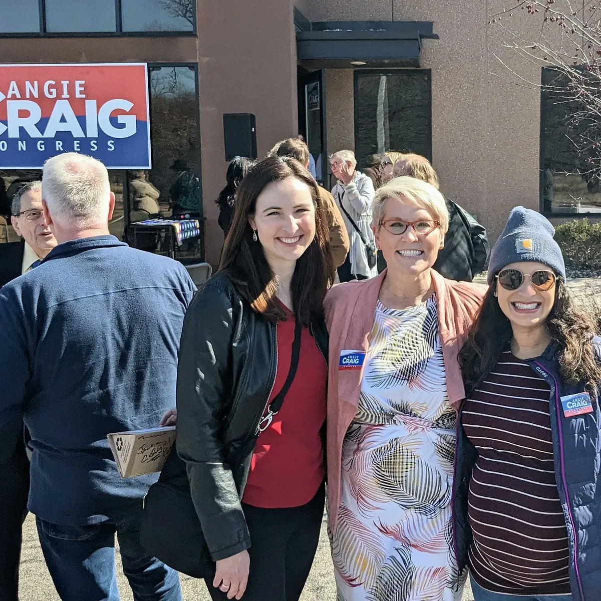 e_preese's tweet photo. Soaking up the sun, positive energy, and hope for a better future with these incredible lawmakers and candidates in #MNCD2. Let's get to work!
#ElectMoreWomen https://t.co/uEKp3LsOdv