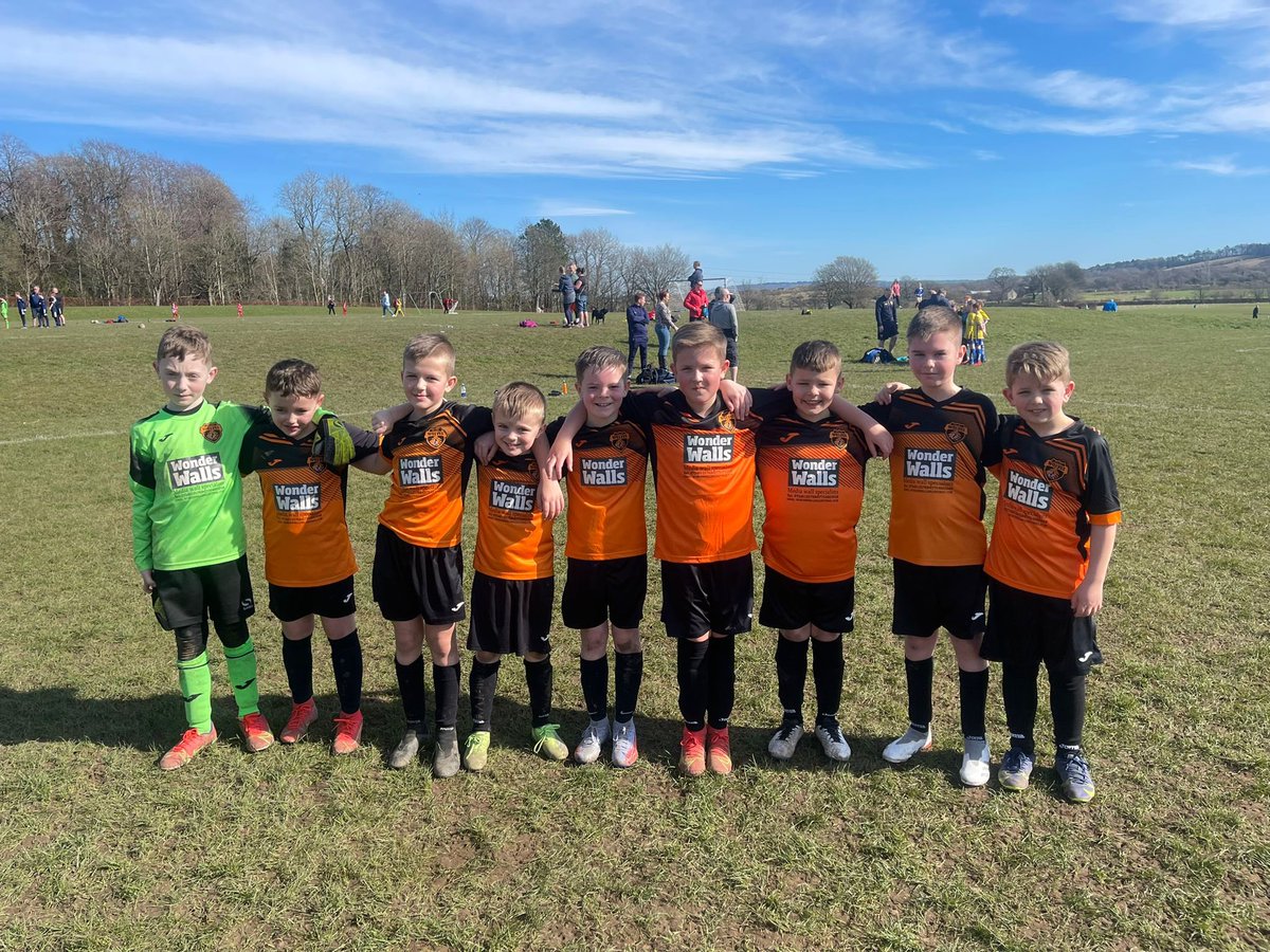 Whitacres Wolves 2012 tweet media