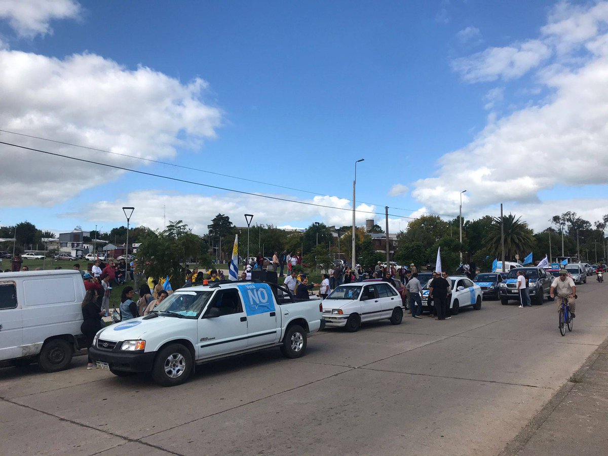 PNACIONAL's tweet photo. #CerroLargoNOderoga | #AgiteCeleste

Con la celeste #GanamosTodos #VotáNOderogar https://t.co/wRsqEiRE1m